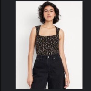 PETITE Old Navy Floral Black Trapeze-Neck Top Size LP